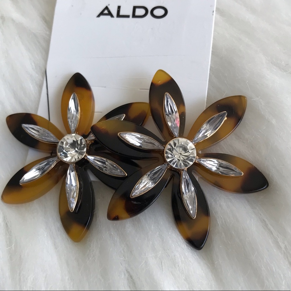 Aldo Tortoise Flower Earrings